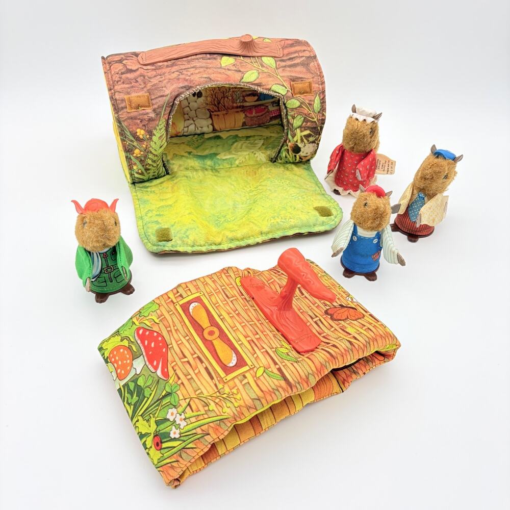 Fisher Price Woodsey Squirrel Family Log House Airport 1979 Vintage Set 960